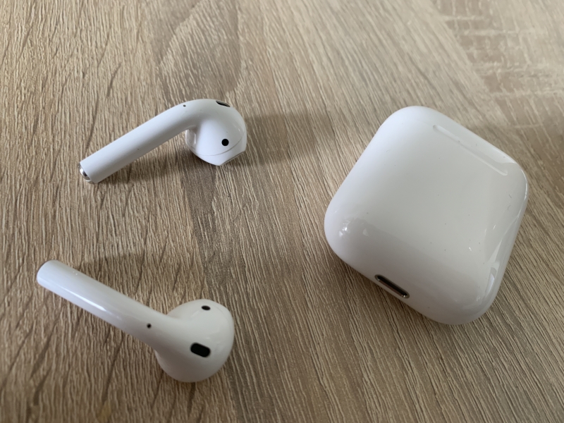 AirPods 2