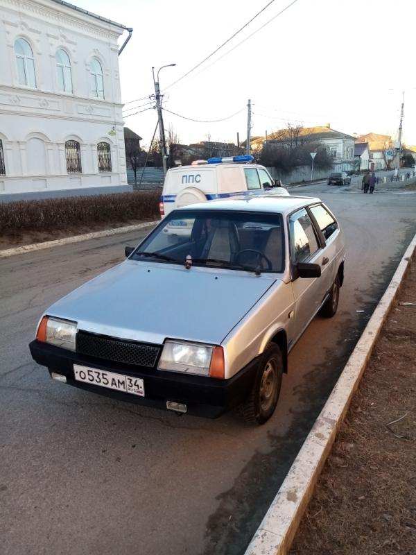   LADA 2108 1991 ..